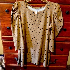 Darling top for the cold weather.